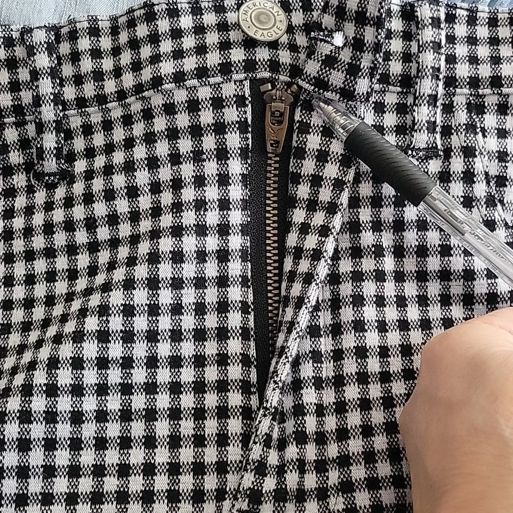 American Eagle Pants, 6, Black/White Checker. - Picture 13 of 13